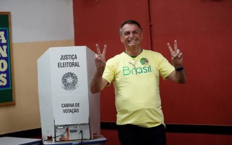 巴西总统选举进入第二轮(巴西总统特梅尔投票)