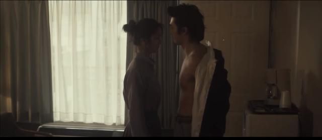 韩国电影《晚秋》:与名流男妓的爱情邂逅