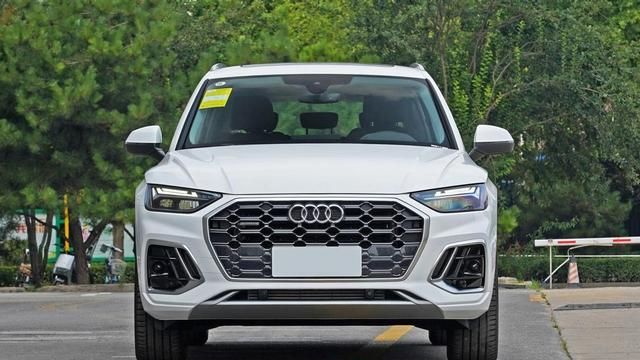 30来万买SUV，岚图、特斯拉、宝马、奥迪和奔驰，谁更值得选？