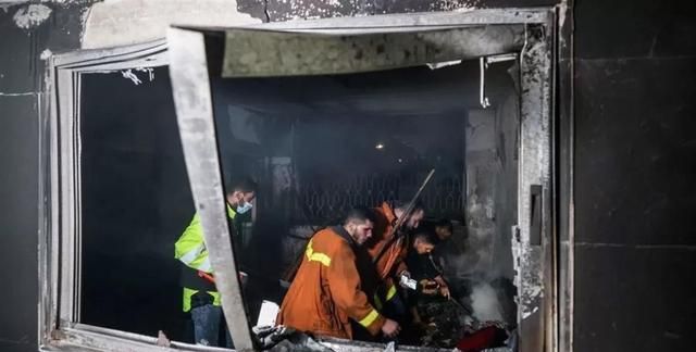 加沙地带一难民营发生火灾，至少21人死亡，包括10名儿童
