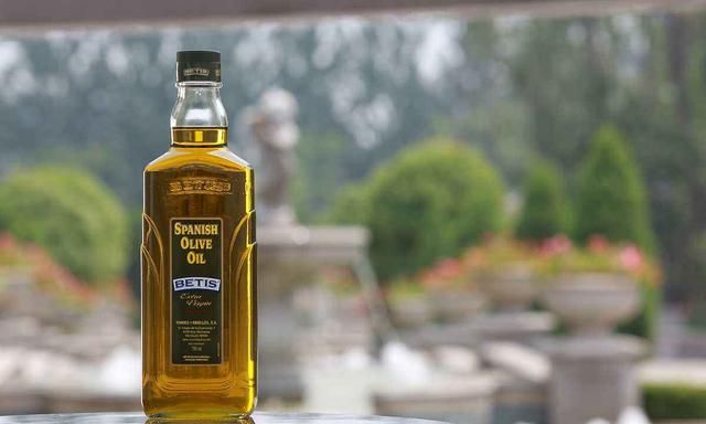贝蒂斯橄榄油，因其独特的营养价值被誉为“液体黄金”