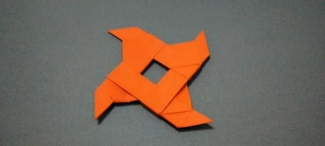 折一个可以变形的忍者飞镖，简单又好玩，一起来看看