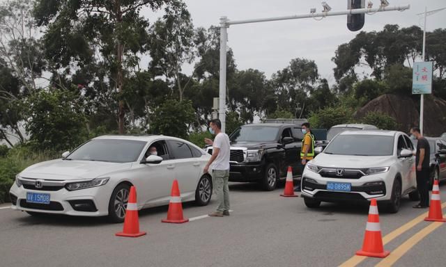 南澳凭24小时核酸阴性证明出岛，目前进出岛车辆实行南进北出