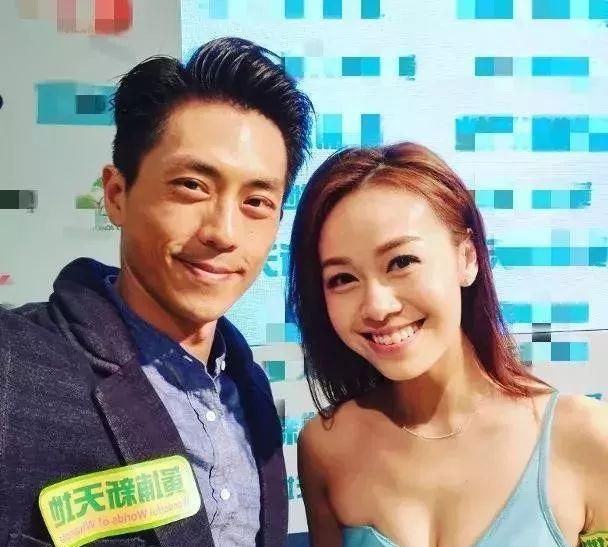 TVB名嘴卷入黄心颖事件 结婚19年首次晒合照哄老婆开心