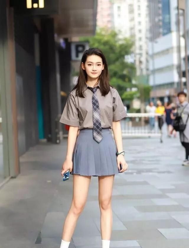 夏季如何搭配衣服女(夏季怎样让衣服搭配好)图3