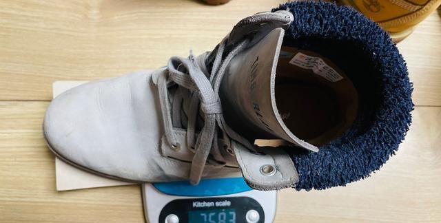真的踢不烂：经典款大黄靴 10061防水测评与日常保养方法分享