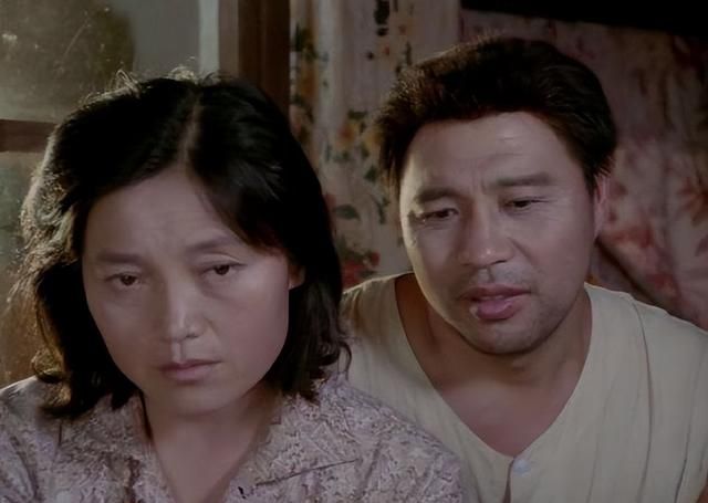 农村电影《咱们牛百岁》，“秋霜”丁一演技精湛，但已离世22年